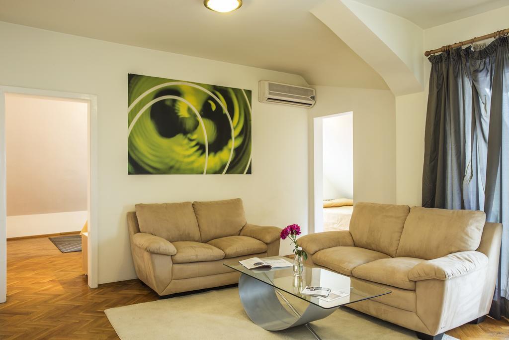 Suite with Free Underground Parking